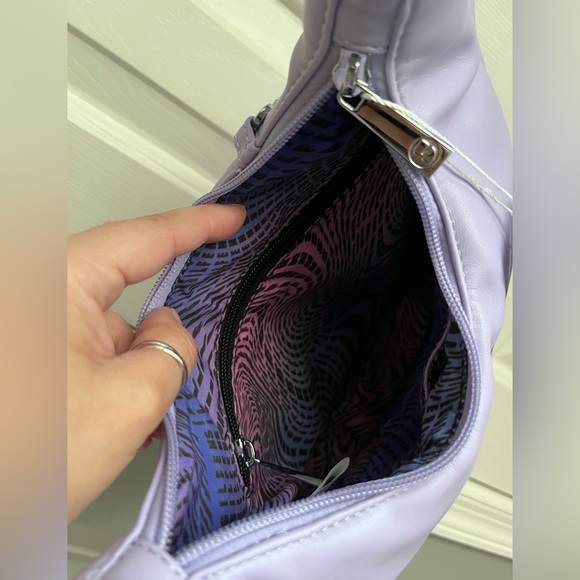 💜Urban Outfitters Silfen Sophia Shoulder Bag💜 - Picture 8 of 9